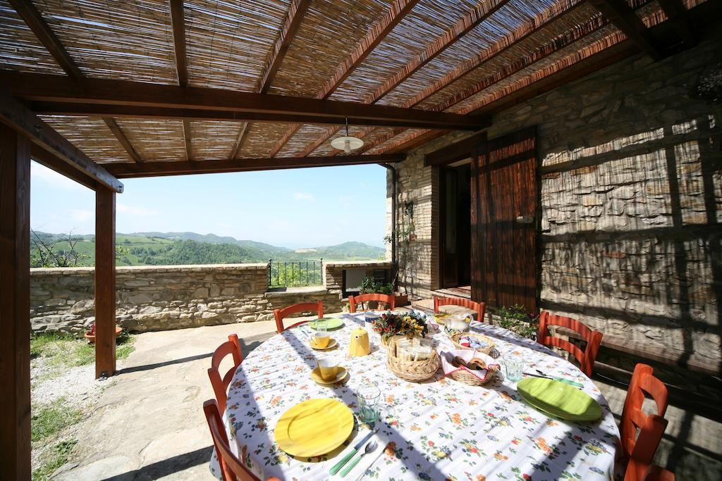 Agriturismo Monte Valentino Пьетралунга Экстерьер фото